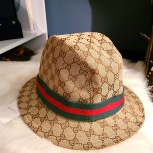 gucci hat pandora